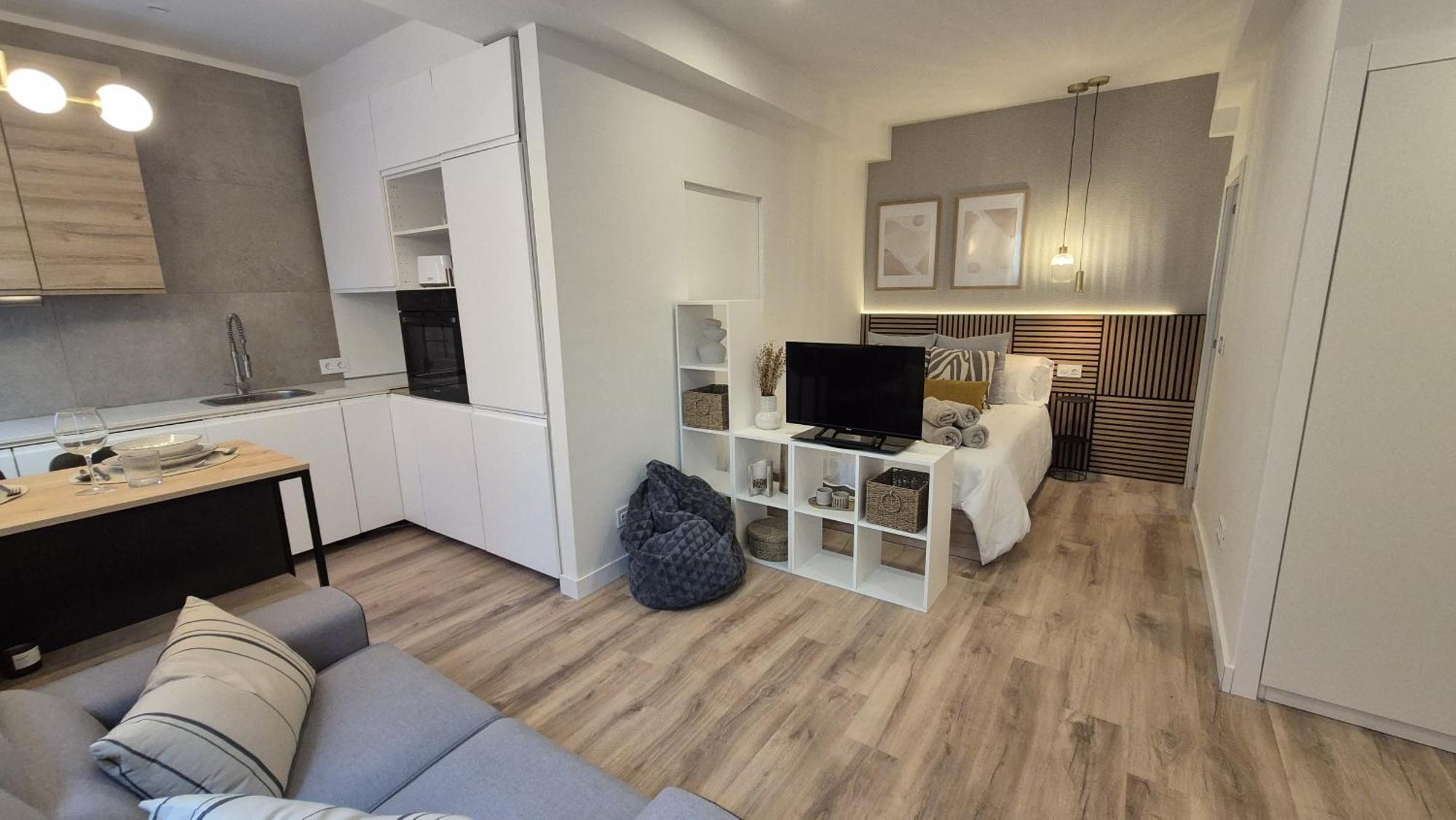 5 Dragos Suites ลาโอโรตาวา ภายนอก รูปภาพ